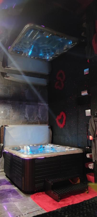 Loft Romantique Hammam Spa Privatif Playroom Гренобль Екстер'єр фото